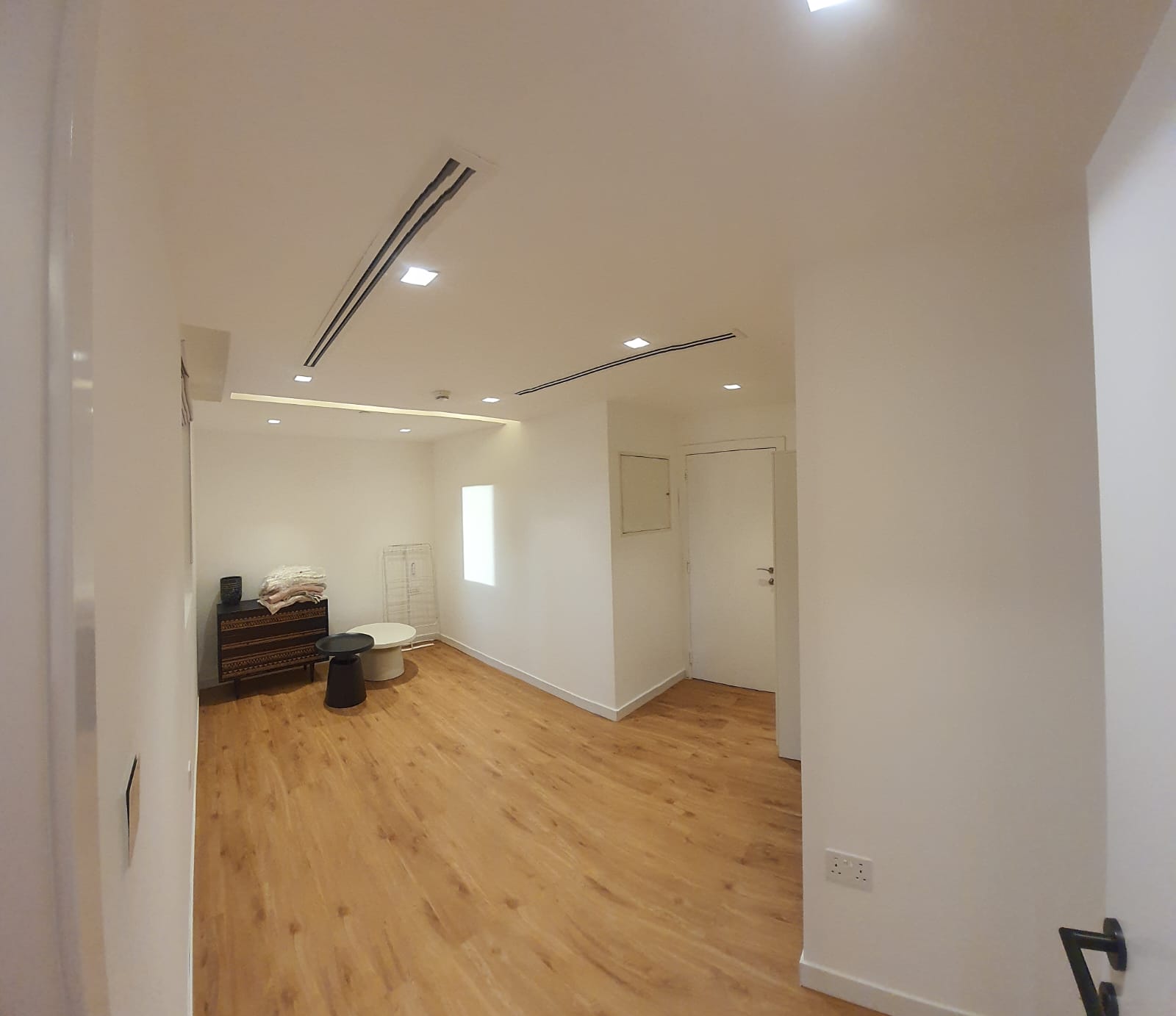 2 Bedroom Apartment — image 2